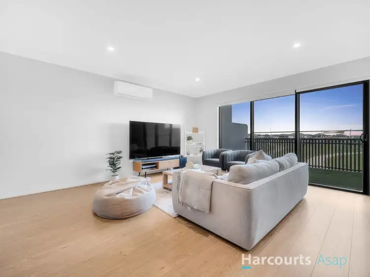 Main view of Homely house listing, 3 Hibiya Way, Clyde North VIC 3978