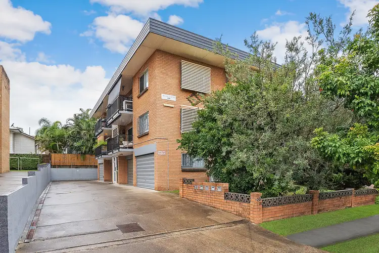 2/33 Montpelier Street, Clayfield QLD 4011