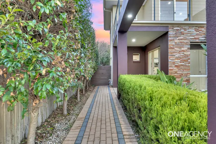 Fourth view of Homely house listing, 28 Scenic Drive, Sanctuary Lakes VIC 3030