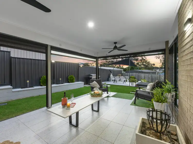 Second view of Homely house listing, 19 Forest-Oak Court, Chuwar QLD 4306