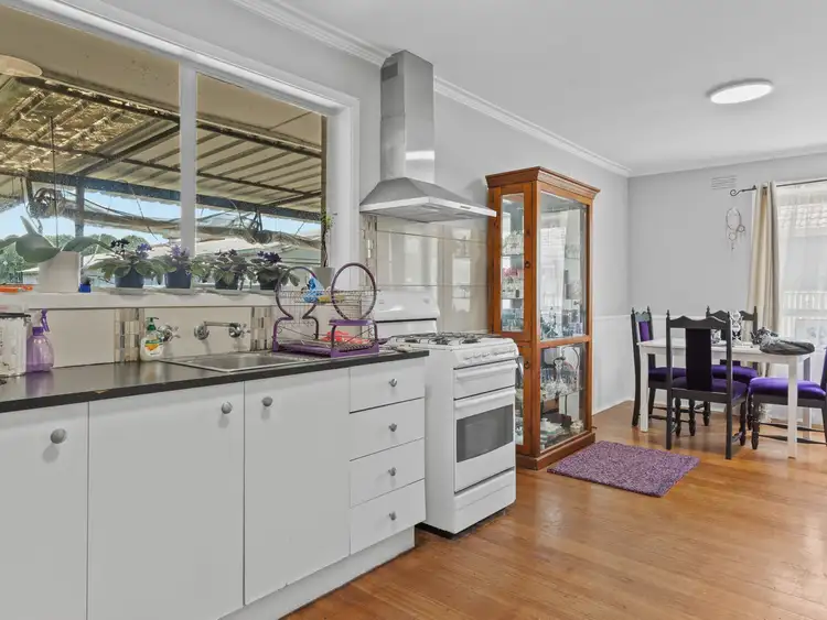 Second view of Homely house listing, 104 Sisely Avenue, Wangaratta VIC 3677