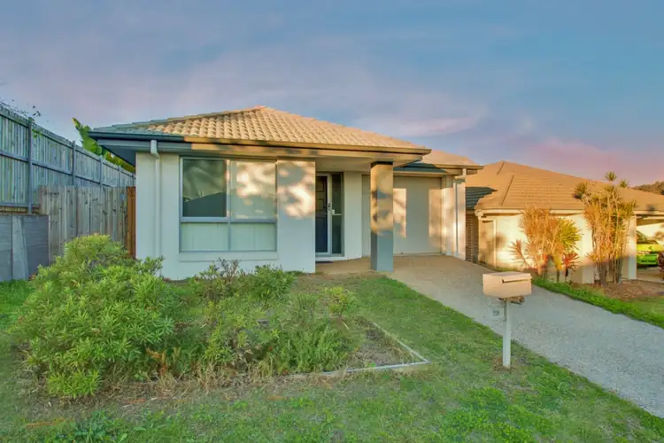 28 Moogerah Boulevard, Redbank Plains QLD 4301