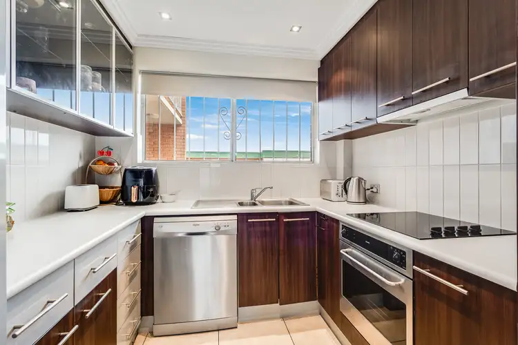 Fifth view of Homely unit listing, 4/106 Bayview Terrace, Clayfield QLD 4011