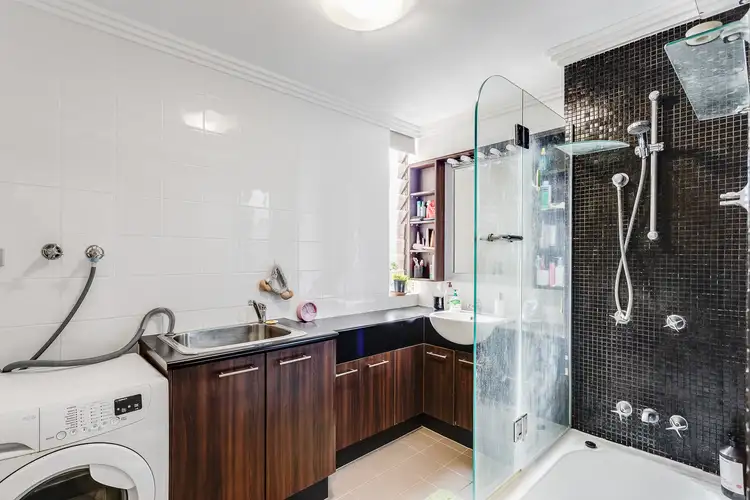 Sixth view of Homely unit listing, 4/106 Bayview Terrace, Clayfield QLD 4011