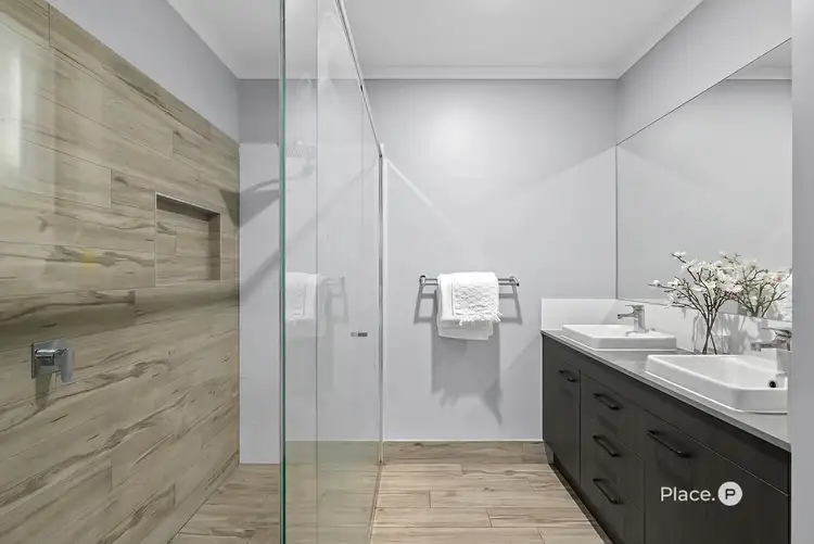 Third view of Homely house listing, 37 Morningview Place, Carindale QLD 4152