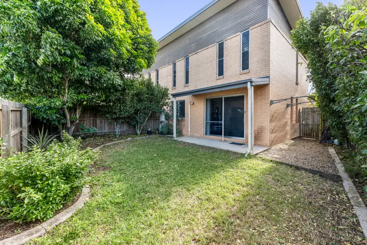 4/2 Station Road, Burpengary QLD 4505