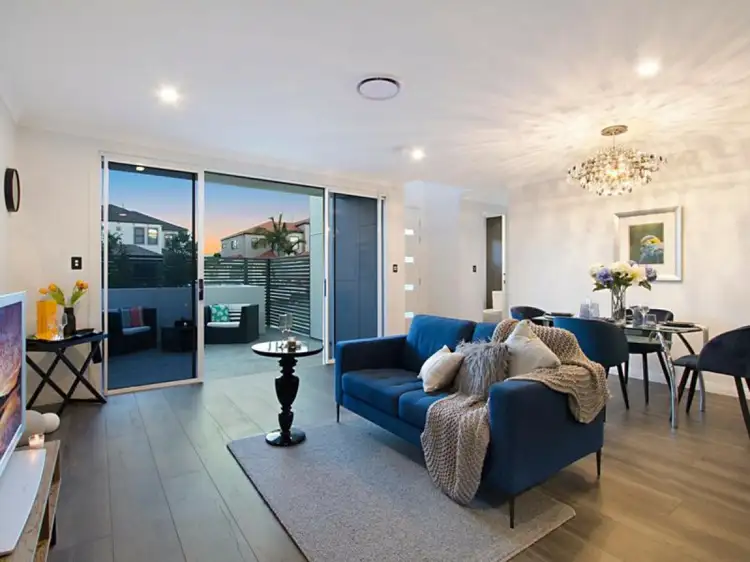 Fourth view of Homely villa listing, 5/14 Mason Street, Southport QLD 4215