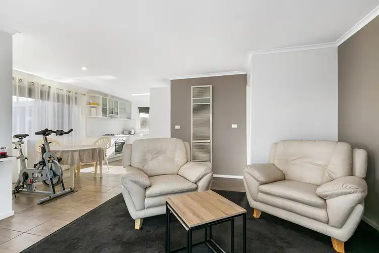 Sixth view of Homely unit listing, 2/204 York Street, Sale VIC 3850