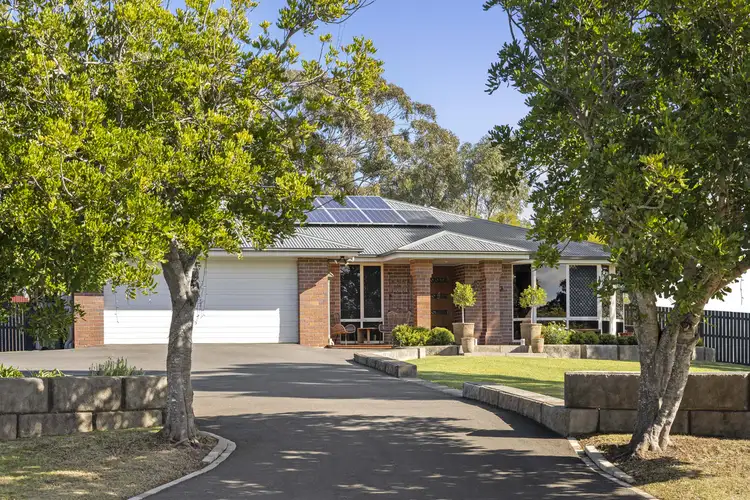 15 Holly Avenue, Highfields QLD 4352