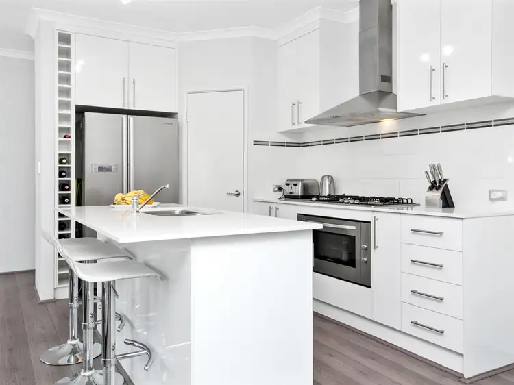Fifth view of Homely house listing, 8 Moonstone Parkway, Wellard WA 6170