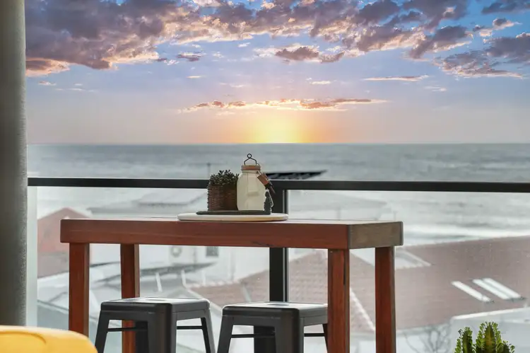 305/60 Jefferson Lane, Palm Beach QLD 4221