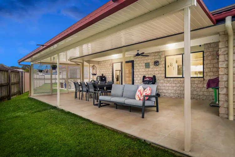 28 Allister Crescent, Rothwell QLD 4022