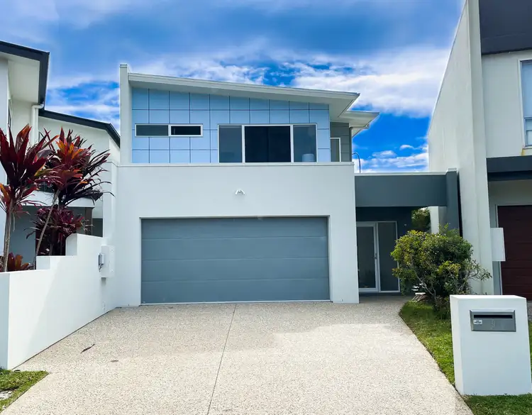 9 Round Bush Crescent, Maroochydore QLD 4558