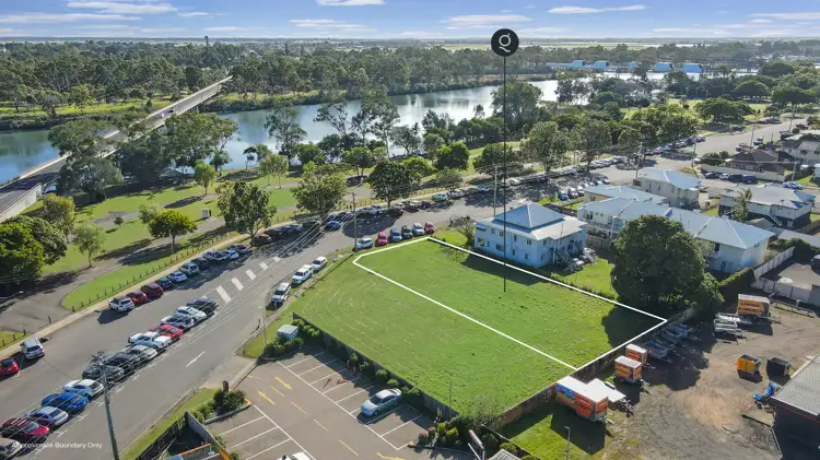 88 Quay Street, Bundaberg West QLD 4670