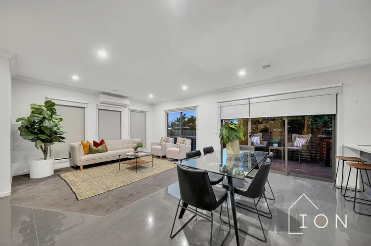 Second view of Homely house listing, 6/15 Elizabeth Street, Cranbourne North VIC 3977