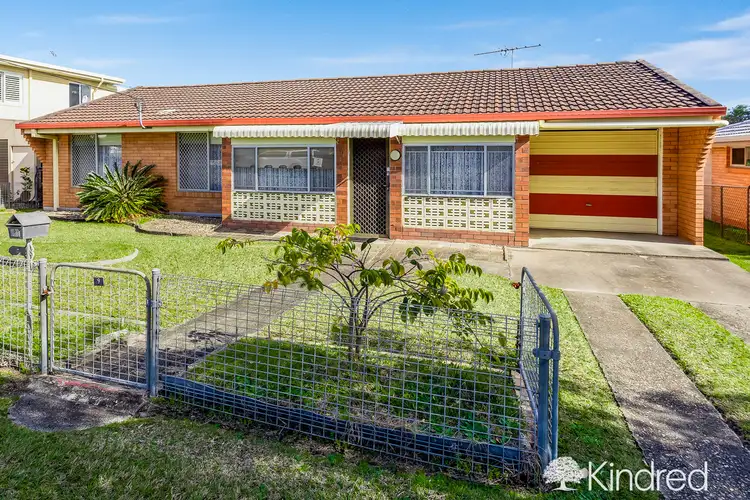 9 Longland Street, Redcliffe QLD 4020