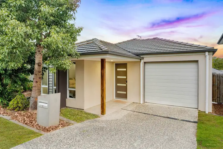 7 Kalbarri Lane, South Ripley QLD 4306
