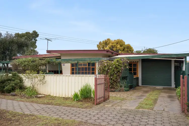 4 Down Crescent, Salisbury Downs SA 5108