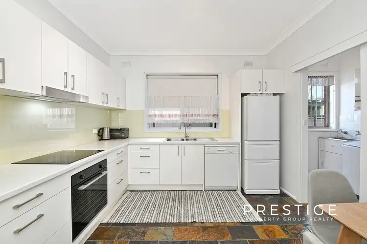 Third view of Homely villa listing, 4/25 Regent Street, Bexley NSW 2207