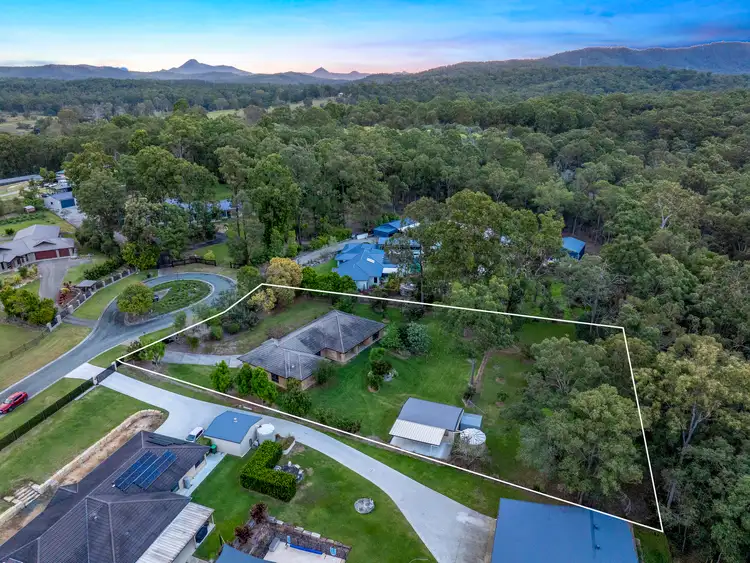 31-33 Avocet Court, Greenbank QLD 4124