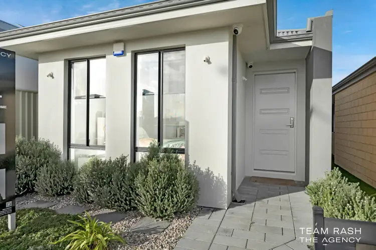 Fourth view of Homely house listing, 4 Hooded Chase, Alkimos WA 6038