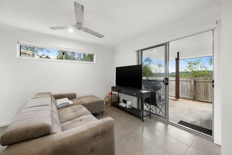 Fifth view of Homely semi-detached listing, 4 Pope Avenue, Burnside QLD 4560