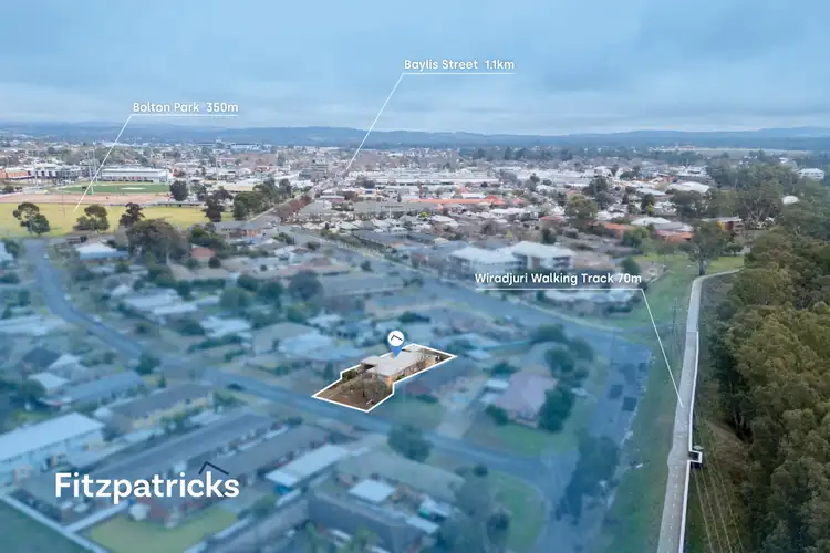 Third view of Homely house listing, 5 Higgins Avenue, Wagga Wagga NSW 2650