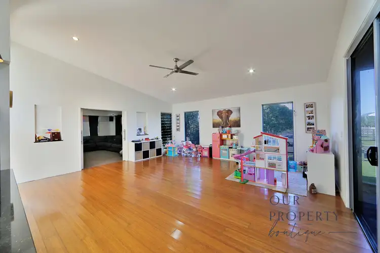 Seventh view of Homely house listing, 2 Tuckeroo Close, Coral Cove QLD 4670