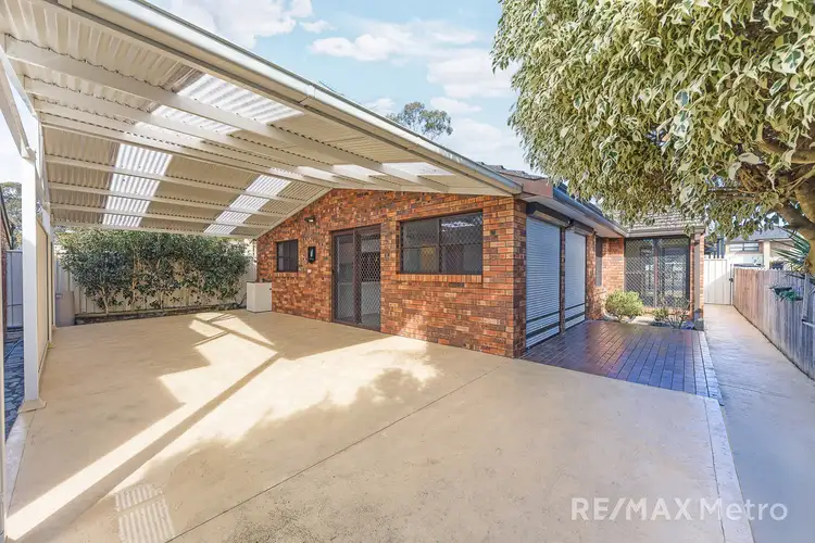 17 Alice Street