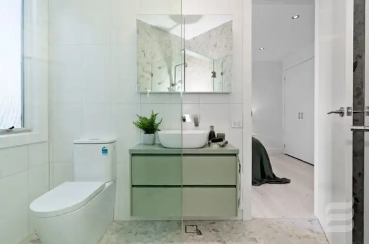 Sixth view of Homely apartment listing, 1/1 Hoylake Grove, Mornington VIC 3931