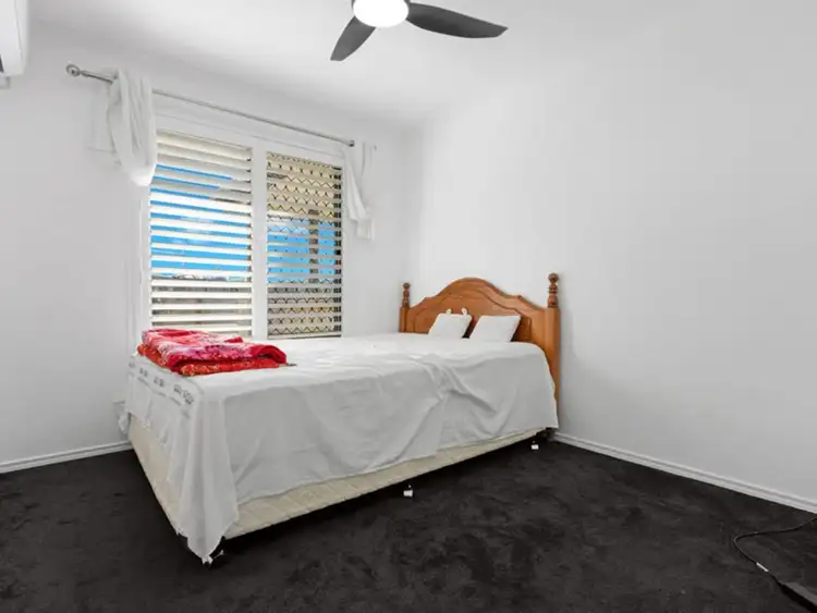 Sixth view of Homely semi-detached listing, 2/24 Glengarry Court, Kawungan QLD 4655