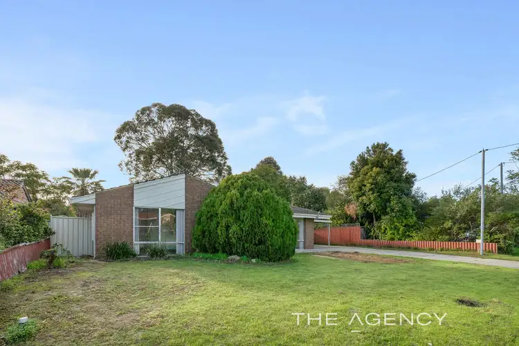 Second view of Homely house listing, 4 Silver Mallee Close, Camillo WA 6111