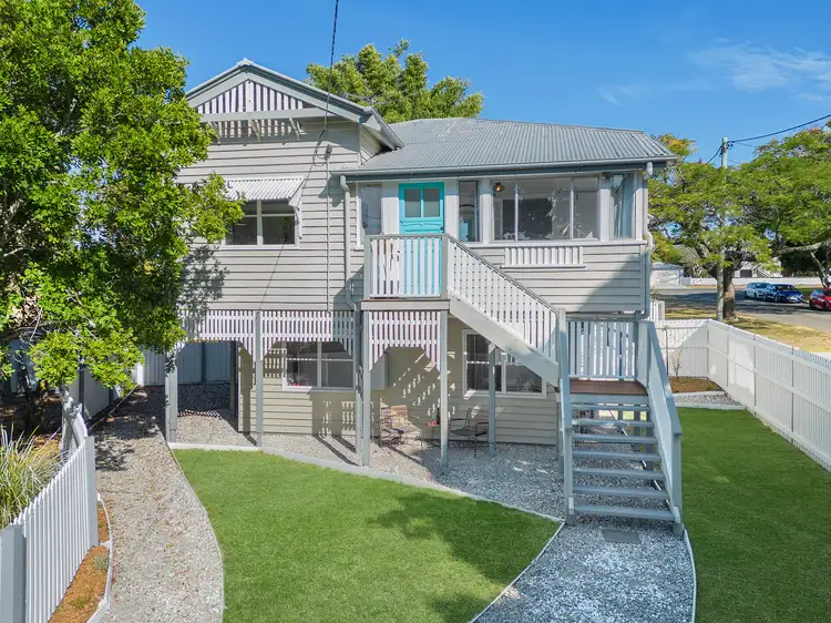 1 Stuart Street, Eastern Heights QLD 4305