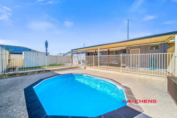 9 Farmfield Way, Morley WA 6062