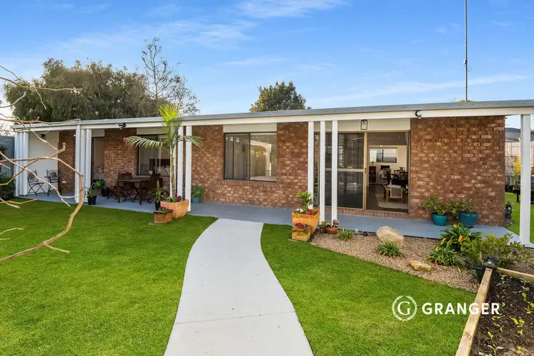 51 Sherwood Avenue