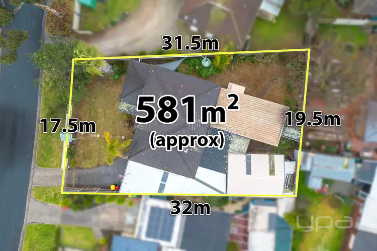 Second view of Homely house listing, 10 Glamis Place, Melton West VIC 3337