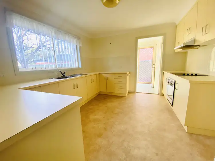 Third view of Homely semi-detached listing, 5/13 Boundary Road, Dubbo NSW 2830