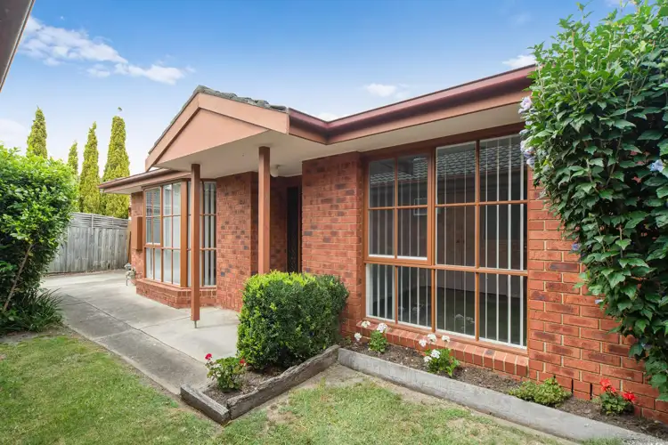 Main view of Homely unit listing, 2/9 Carder Avenue, Seaford VIC 3198