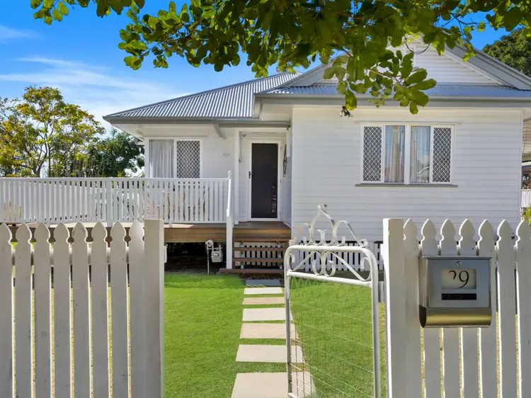 29 Ernest Street, Leichhardt QLD 4305