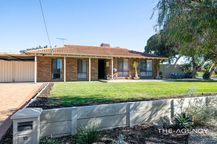 15 Livingstone Way, Padbury WA 6025