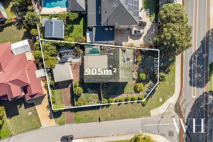24 Wichmann Road, Attadale WA 6156