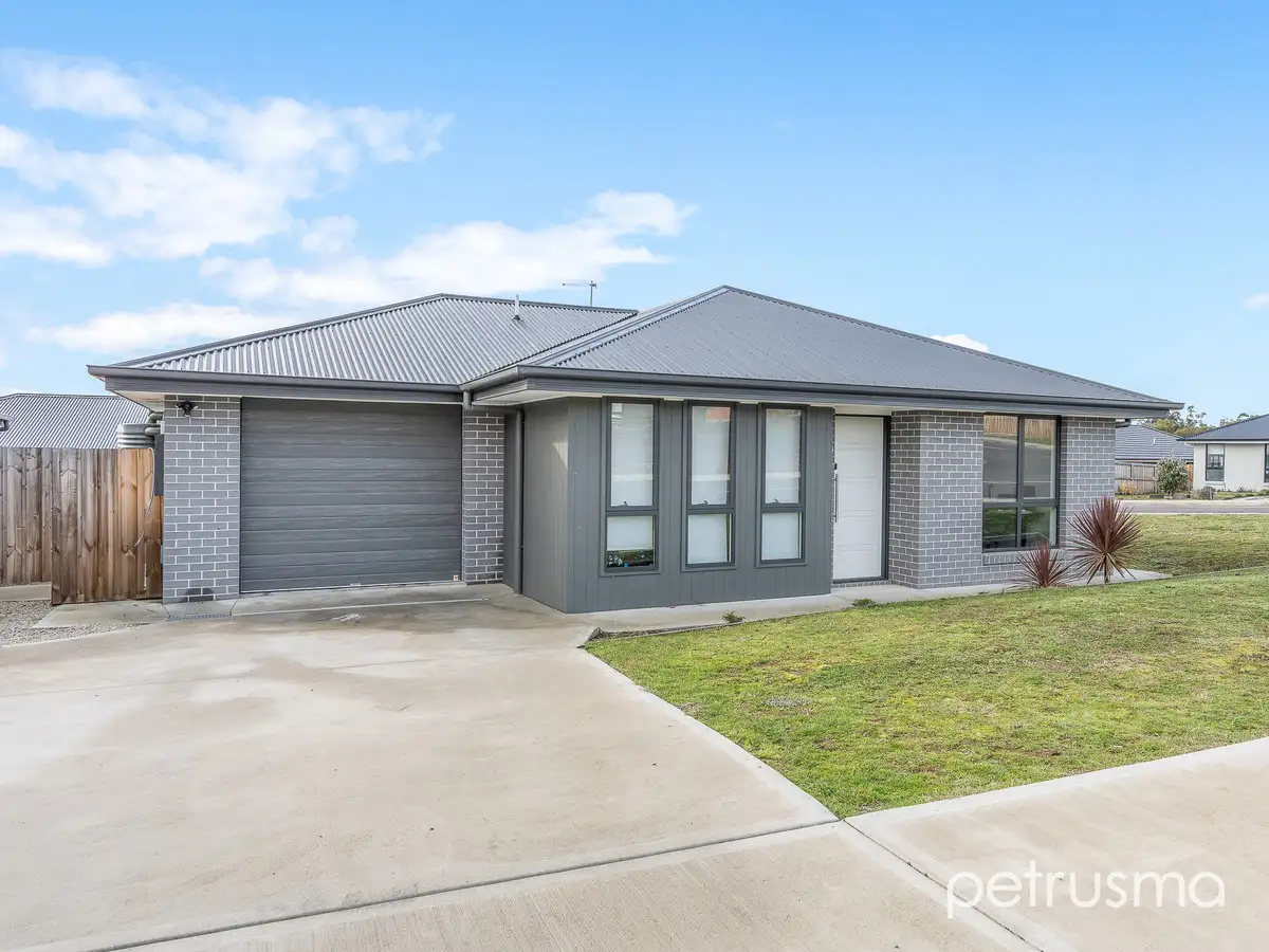 Main view of Homely villa listing, 2/57 Turquoise Way, Kingston TAS 7050