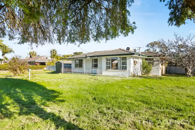 Fifth view of Homely house listing, 2 Wendron Street, Cloverdale WA 6105