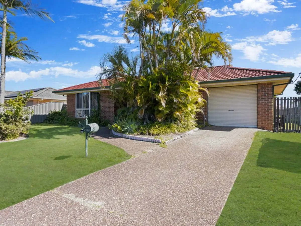 Main view of Homely house listing, 6 Fern Tree Close, Kawungan QLD 4655