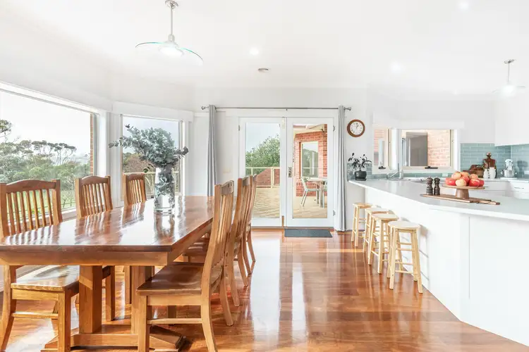 Sixth view of Homely house listing, 10 Windsor Court, Warrnambool VIC 3280