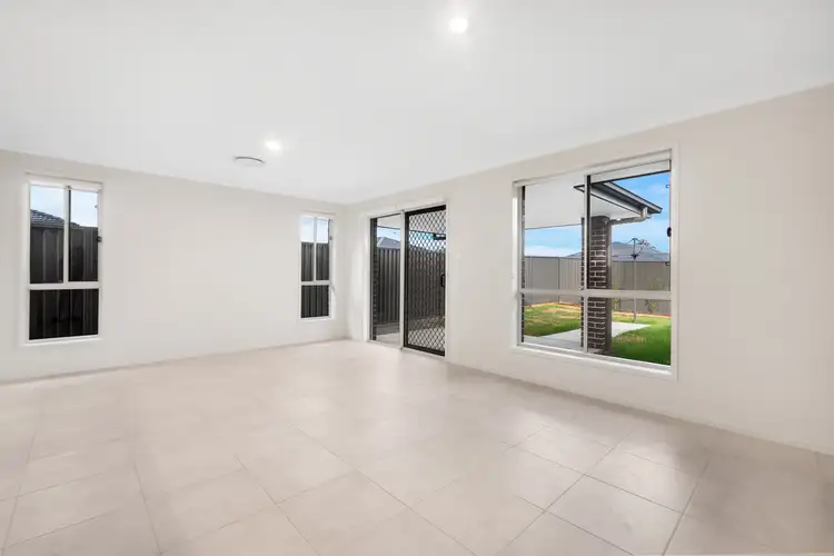 Fifth view of Homely semi-detached listing, 22A Chiswick Way, Thornton NSW 2322