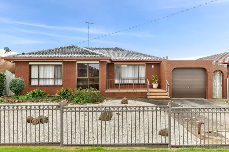 5 Devlin Court, Bell Park VIC 3215