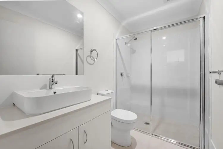 Sixth view of Homely semi-detached listing, 64B Hillgate Drive, Thornton NSW 2322