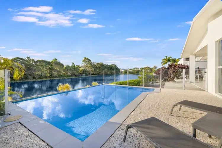 12 Tooringoor Close, Pelican Waters QLD 4551