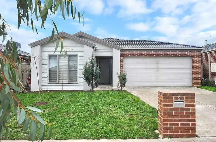 Main view of Homely house listing, 5 Oberon Street, Alfredton VIC 3350